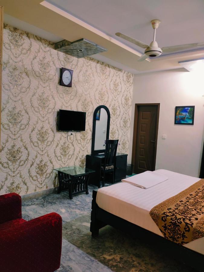 Hotel Park View Лахор Екстериор снимка