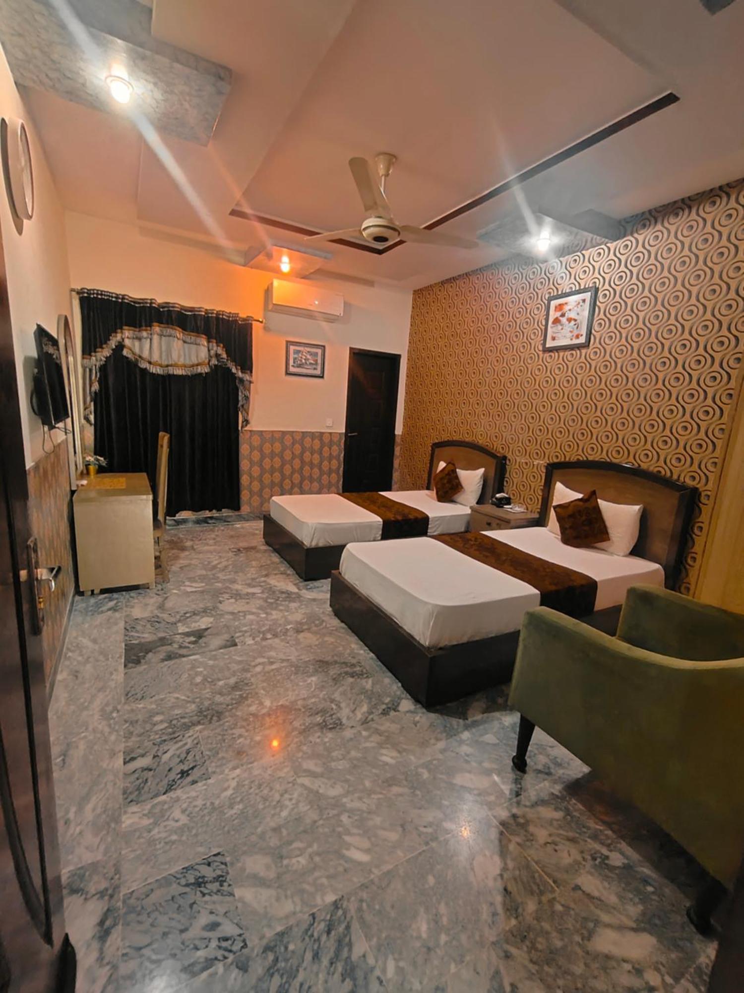 Hotel Park View Лахор Екстериор снимка