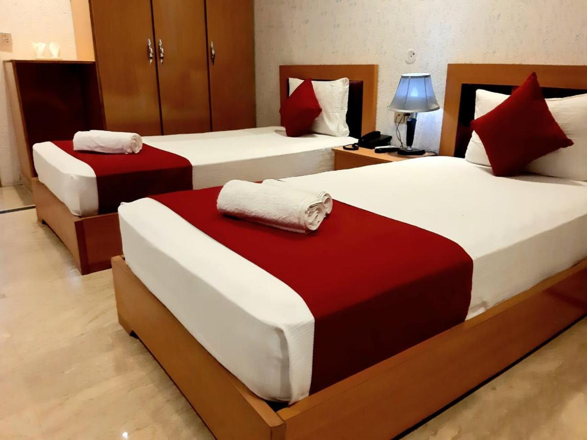 Hotel Park View Лахор Екстериор снимка